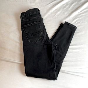 American Eagle High Rise Jegging